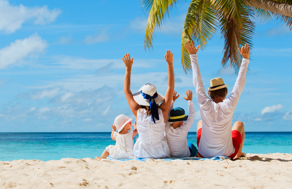 Family Vacations on a Budget: How Trip.com Helps You Save More